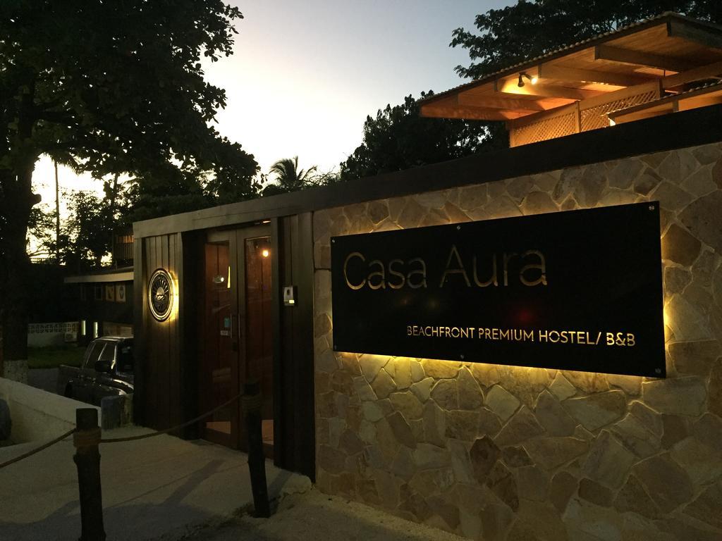 Casa Aura: Beachfront Premium Hostel 塔马林多 外观 照片